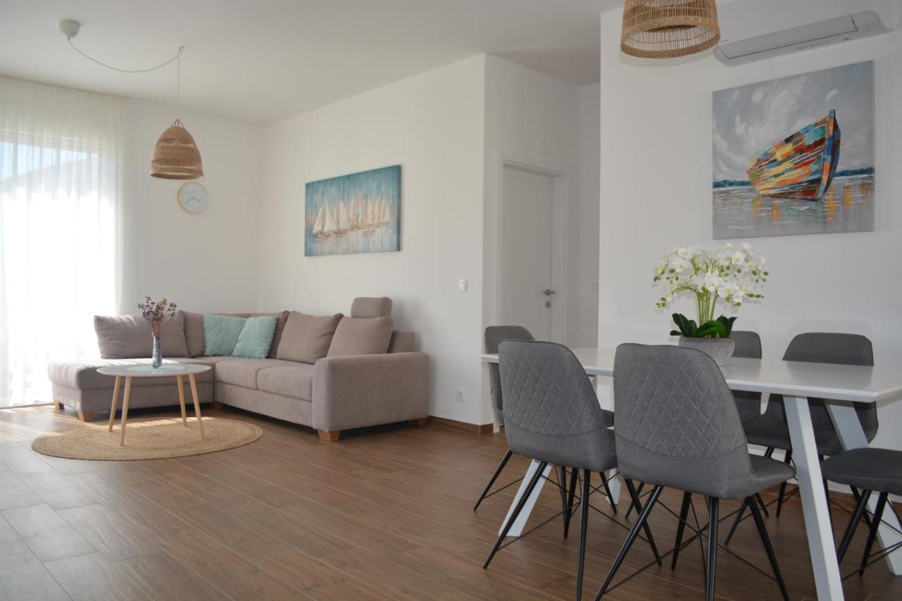 Apartments Antea Pag Town Εξωτερικό φωτογραφία