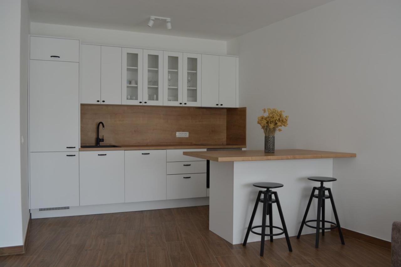 Apartments Antea Pag Town Εξωτερικό φωτογραφία