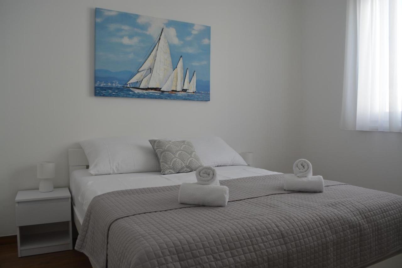 Apartments Antea Pag Town Εξωτερικό φωτογραφία
